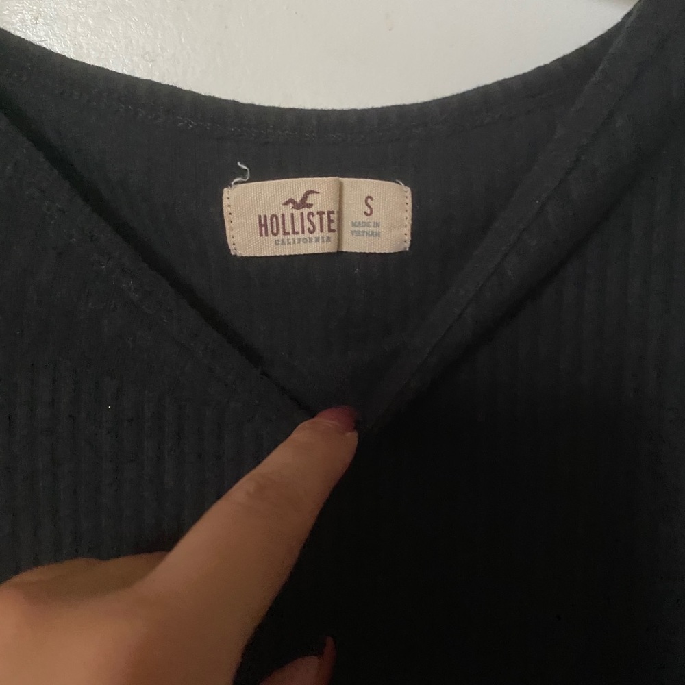Hollister long sleeve tee